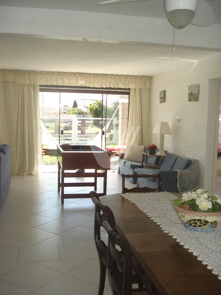 Casa Com 04 Dormitórios No Bairro Atlântida em Xangri-Lá: 16ª foto da galeria de imagens do imóvel