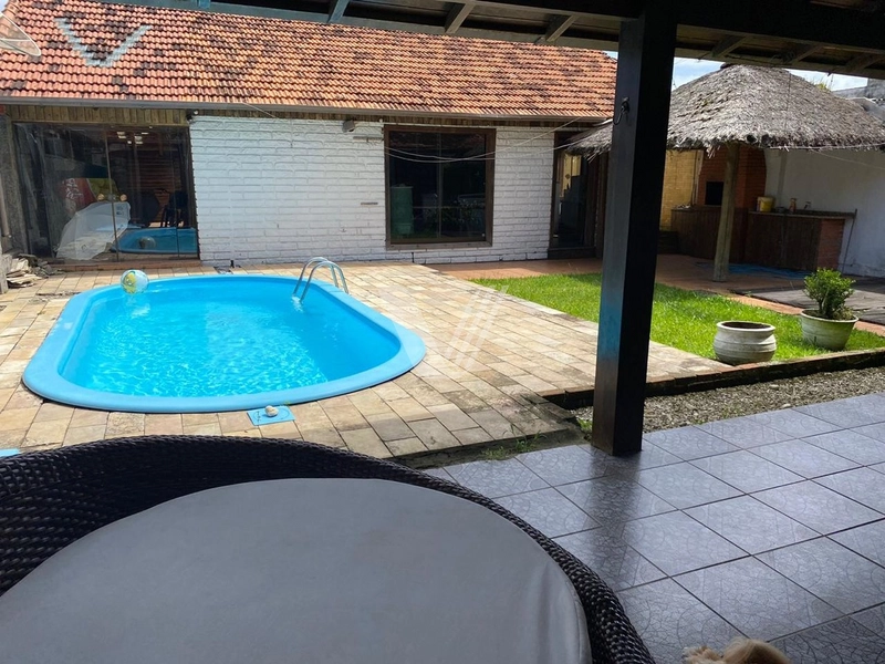 Baixou para R$ 990.000!!Ótimo sobrado em Tramandai 3 dorm.com piscina: 17ª foto da galeria de imagens do imóvel