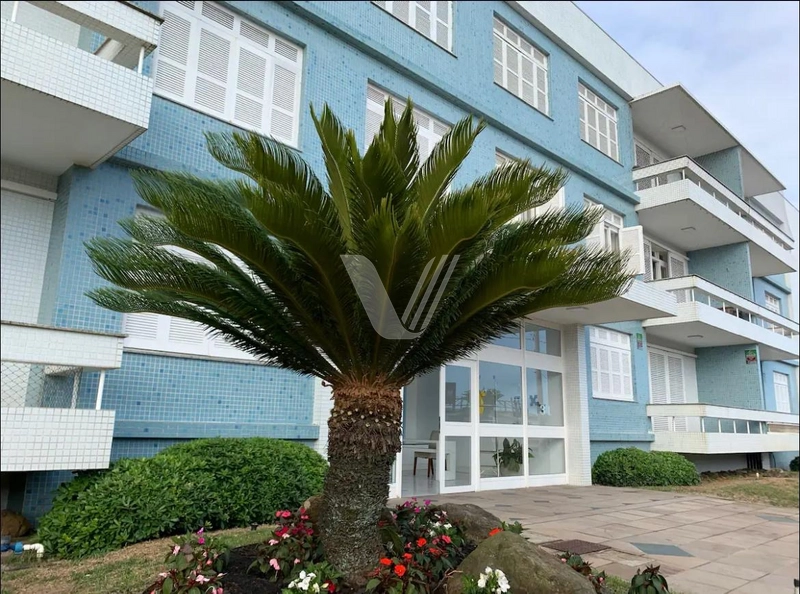 Apartamento 4 dormitórios com vista para o mar no coração de Atlântida: 1ª foto da galeria de imagens do imóvel