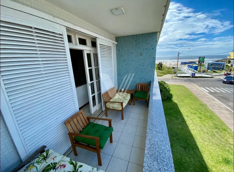 Apartamento 4 dormitórios com vista para o mar no coração de Atlântida: 16ª foto da galeria de imagens do imóvel