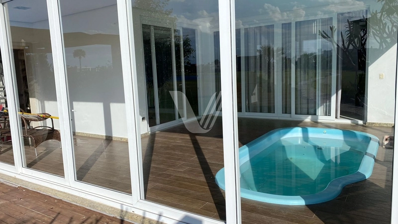 CASA NO RIVIERA, 04 SUÍTES, PISCINA COBERTA: 33ª foto da galeria de imagens do imóvel