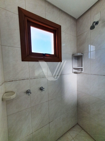 Apartamento com ótima localização em Gramado: 2ª foto da galeria de imagens do imóvel