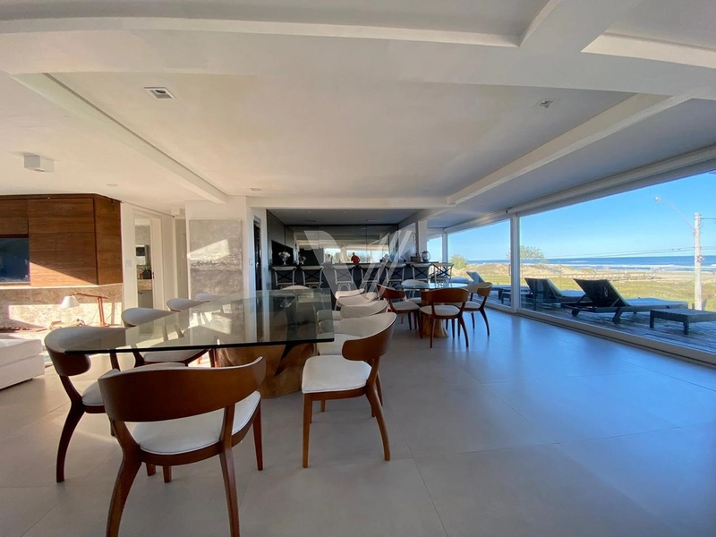 Belíssima casa de luxo á Beira Mar em Atlântida / Xangri-lá: 14ª foto da galeria de imagens do imóvel