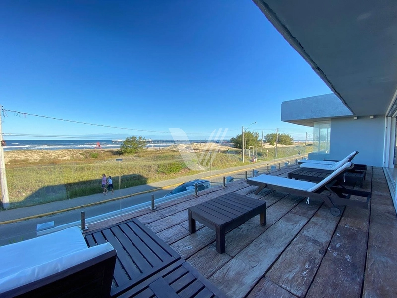 Belíssima casa de luxo á Beira Mar em Atlântida / Xangri-lá: 27ª foto da galeria de imagens do imóvel