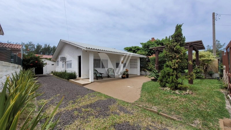 Casa no Bairro RAINHA DO MAR, Xangri-lá: 1ª foto da galeria de imagens do imóvel