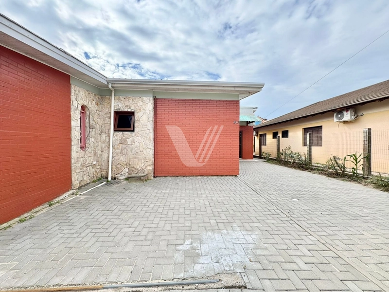 Casa no Bairro RAINHA DO MAR, Xangri-Lá: 2ª foto da galeria de imagens do imóvel