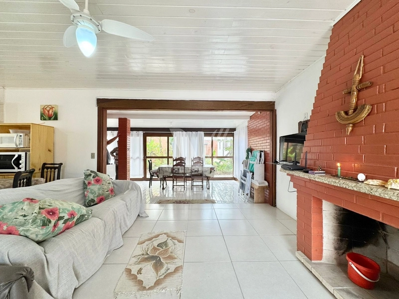 Casa no Bairro RAINHA DO MAR, Xangri-Lá: 8ª foto da galeria de imagens do imóvel