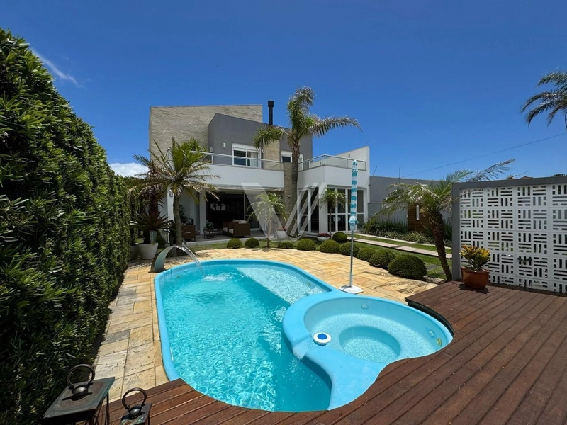 Casa no Bairro RAINHA DO MAR, Xangri-Lá: 1ª foto da galeria de imagens do imóvel