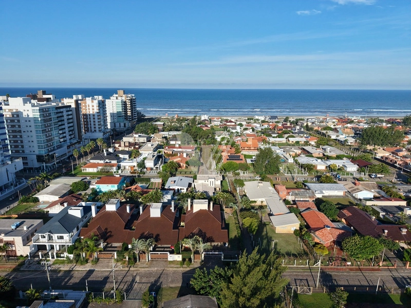 Casa no Bairro ATLÂNTIDA, Xangri-Lá: 2ª foto da galeria de imagens do imóvel