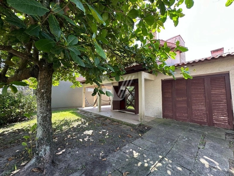 Casa no Bairro CAPÃO NOVO, Capão da Canoa: 3ª foto da galeria de imagens do imóvel