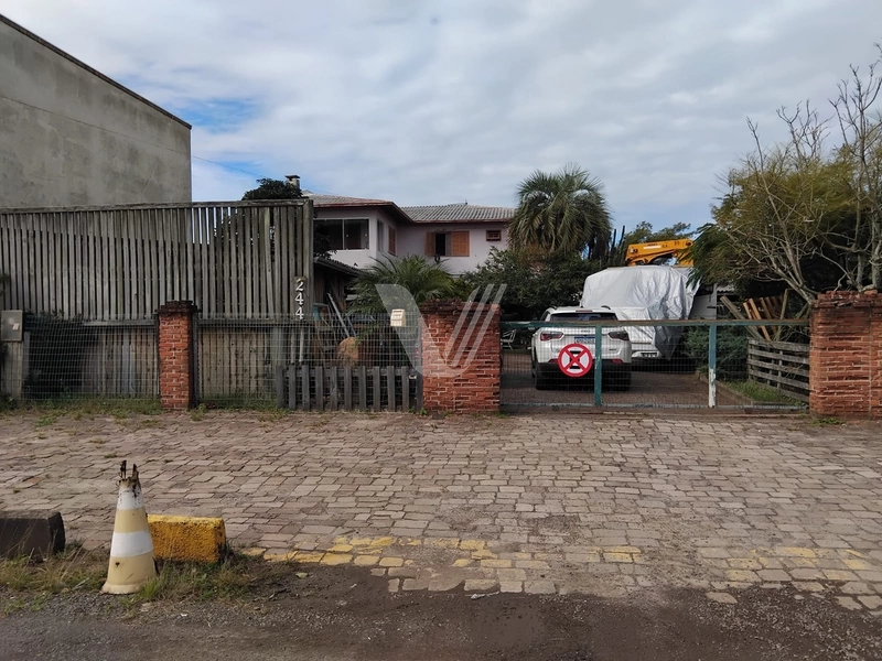 Terrenos de bairro com 600m2 na Avenida Paraguassú: 1ª foto da galeria de imagens do imóvel