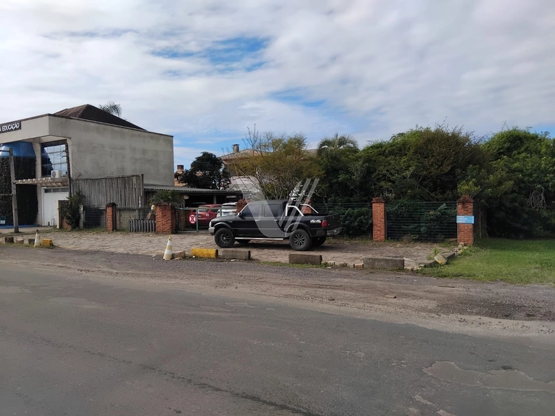 Terrenos de bairro com 600m2 na Avenida Paraguassú: 2ª foto da galeria de imagens do imóvel