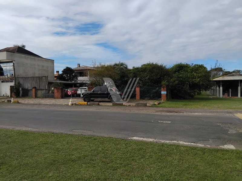 Terrenos de bairro com 600m2 na Avenida Paraguassú: 3ª foto da galeria de imagens do imóvel