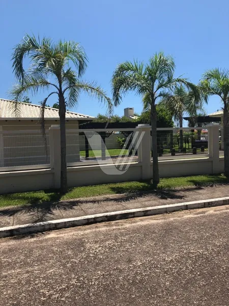 CASA MARAVILHOSA EM CAPÃO NOVO com piscina, 1.500m2, 3 dorm.: 8ª foto da galeria de imagens do imóvel