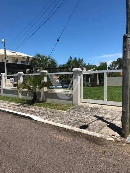 CASA MARAVILHOSA EM CAPÃO NOVO com piscina, 1.500m2, 3 dorm.: 19ª foto da galeria de imagens do imóvel