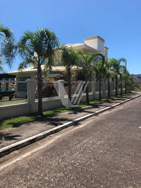 CASA MARAVILHOSA EM CAPÃO NOVO com piscina, 1.500m2, 3 dorm.: 7ª foto da galeria de imagens do imóvel
