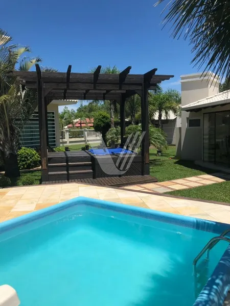 CASA MARAVILHOSA EM CAPÃO NOVO com piscina, 1.500m2, 3 dorm.: 27ª foto da galeria de imagens do imóvel