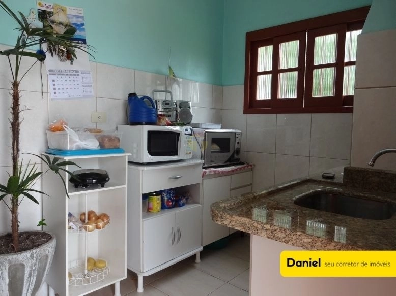 LINDA CHÁCARA EM SOMBRIO RODEADA POR MUITO VERDE: 13ª foto da galeria de imagens do imóvel