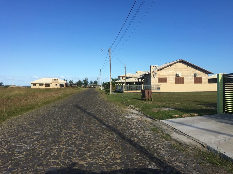 Loteamento com toda infraestrutura lotes prontos para construir: 1ª foto da galeria de imagens do imóvel