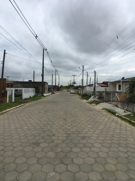DUAS CASAS GEMINADAS NO BAIRRO JANUÁRIA. FINANCIA: 3ª foto da galeria de imagens do imóvel