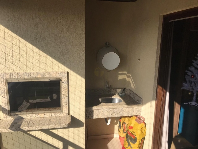 Apartamento com 3 quartos e piscina no centro de Sombrio: 5ª foto da galeria de imagens do imóvel