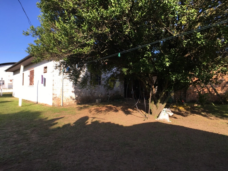 DUAS CASAS NO MESMO TERRENO NO BAIRRO SÃO JOSÉ - SOMBRIO: 12ª foto da galeria de imagens do imóvel