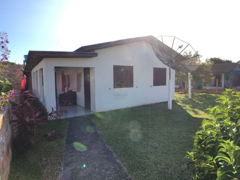 DUAS CASAS NO MESMO TERRENO NO BAIRRO SÃO JOSÉ - SOMBRIO: 6ª foto da galeria de imagens do imóvel
