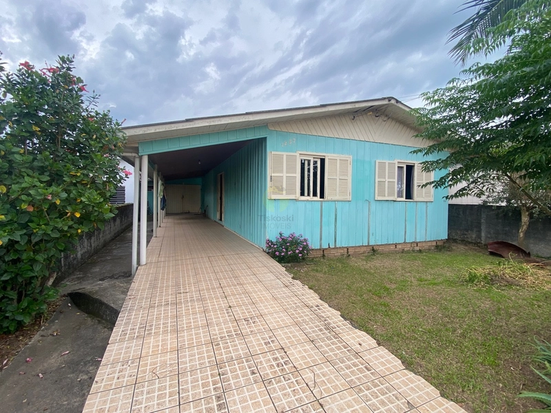 CASA 3 QUARTOS EM SOMBRIO COM TERRENO AMPLO: 1ª foto da galeria de imagens do imóvel