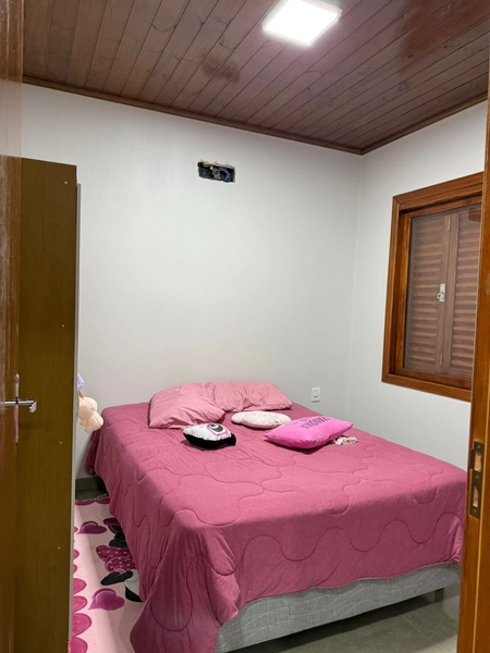 CASA À VENDA NA PRAIA: 7ª foto da galeria de imagens do imóvel