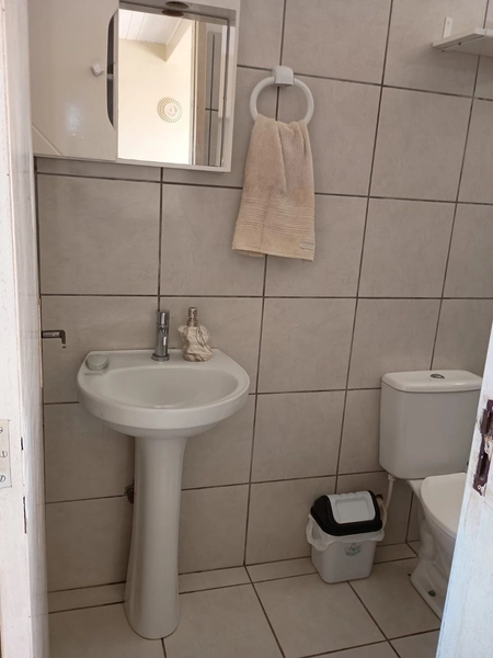 CASA  À VENDA NA PRAIA DE TORRES: 15ª foto da galeria de imagens do imóvel