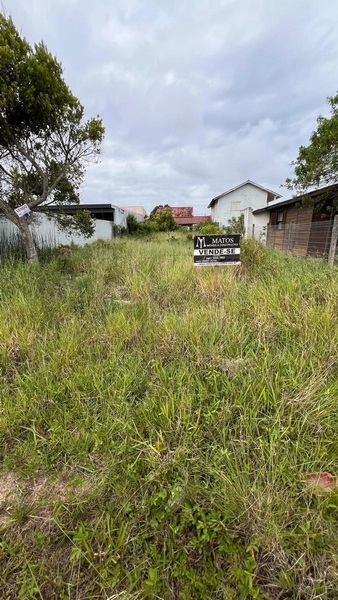 TERRENO À VENDA EM TORRES: 1ª foto da galeria de imagens do imóvel