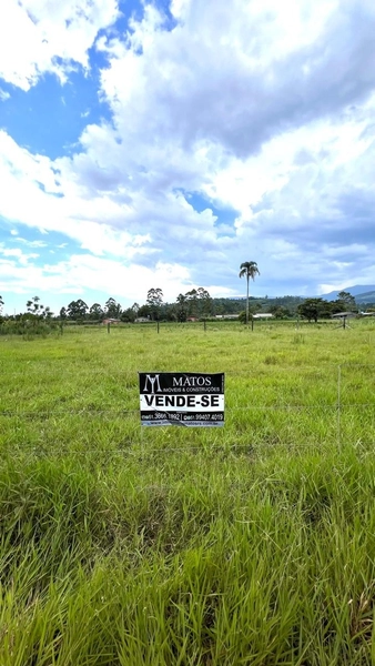LOTES À VENDA EM TERRA DE AREIA