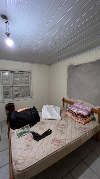 CASA À VENDA EM TERRA DE AREIA: 6ª foto da galeria de imagens do imóvel