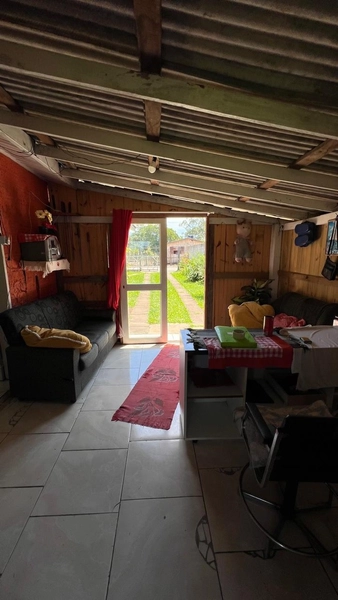 CASA À VENDA EM TERRA DE AREIA: 3ª foto da galeria de imagens do imóvel