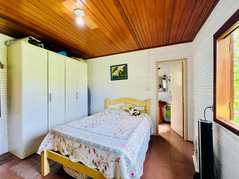 CASA EM CORNÉLIOS: 6ª foto da galeria de imagens do imóvel