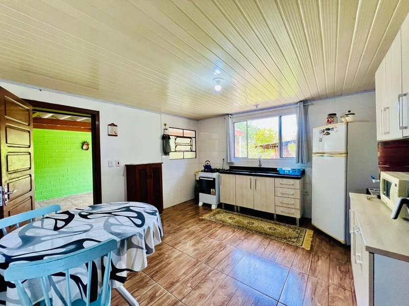 CASA EM CORNÉLIOS: 12ª foto da galeria de imagens do imóvel