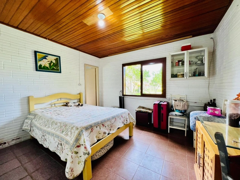 CASA EM CORNÉLIOS: 13ª foto da galeria de imagens do imóvel