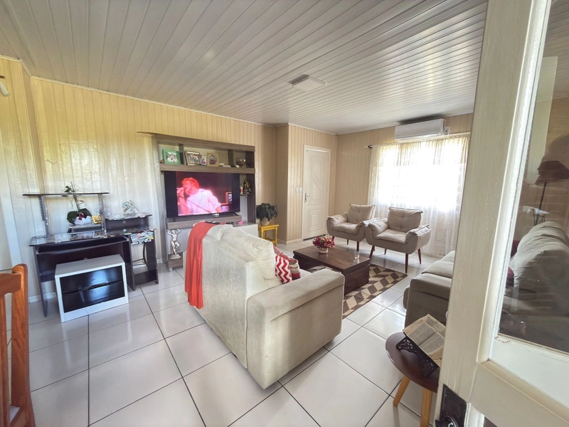 SÍTIO À VENDA PRÓXIMO À TERRA DE AREIA: 4ª foto da galeria de imagens do imóvel