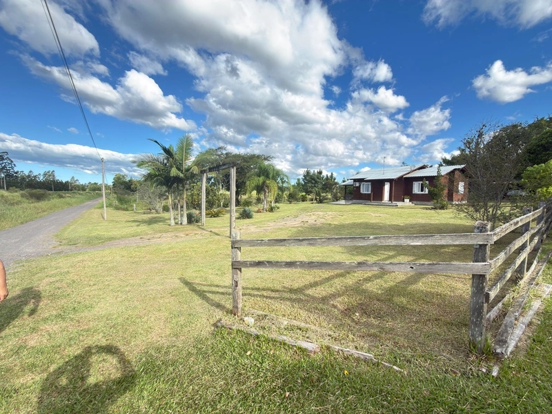 SÍTIO À VENDA PRÓXIMO À TERRA DE AREIA: 2ª foto da galeria de imagens do imóvel
