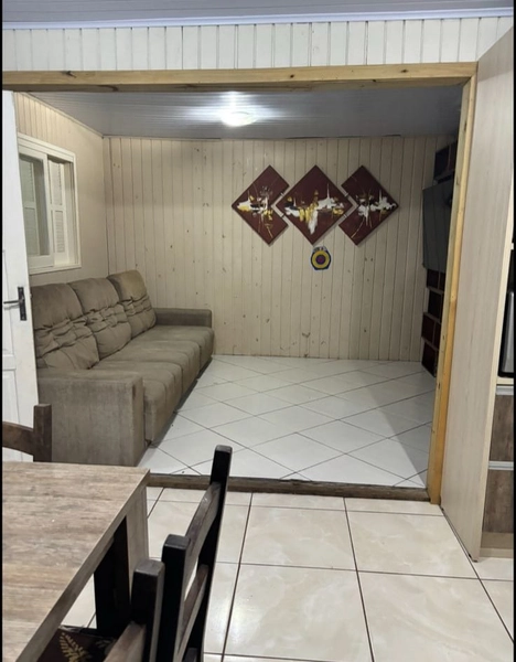 CASA À VENDA NO BAIRRO OLARIA: 4ª foto da galeria de imagens do imóvel