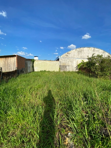 TERRENO NO CENTRO DE TERRA DE AREIA: 2ª foto da galeria de imagens do imóvel