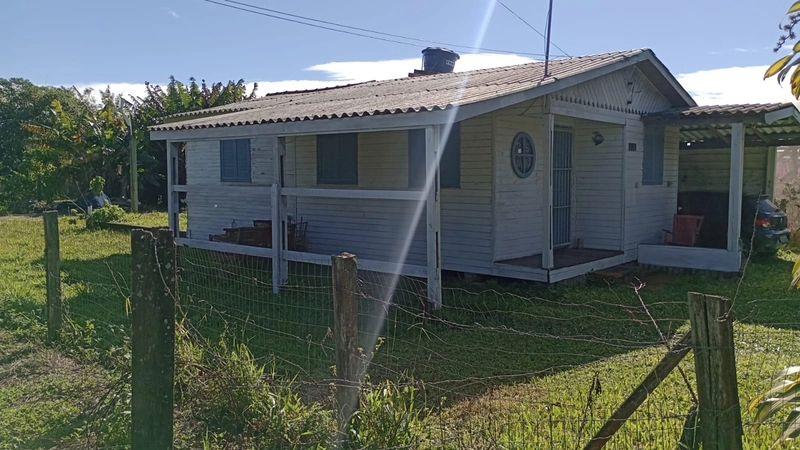 CASA À VENDA NO BAIRRO BOA VISTA: 1ª foto da galeria de imagens do imóvel