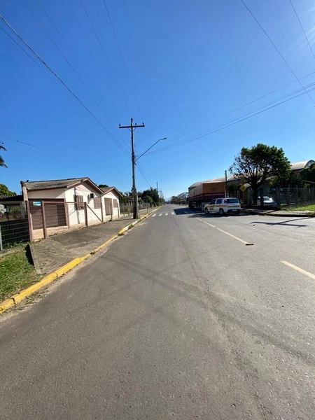 TERRENO NO CENTRO: 3ª foto da galeria de imagens do imóvel