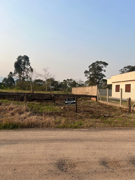 TERRENO CENTRO DE TERRA DE AREIA: 2ª foto da galeria de imagens do imóvel