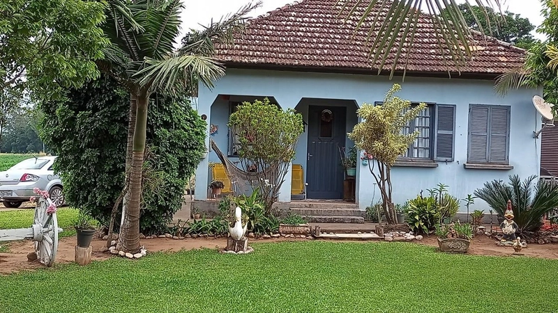 CASA EM BALNEÁRIO MAQUINÉ: 1ª foto da galeria de imagens do imóvel