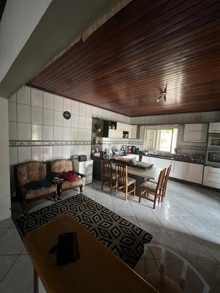 CASA NA OLARIA: 5ª foto da galeria de imagens do imóvel