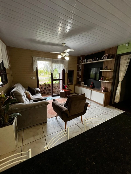 ÁREA COM CASA EM MAQUINÉ: 5ª foto da galeria de imagens do imóvel