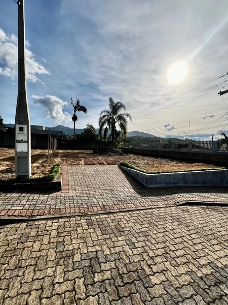 LOTES NO CONDOMÍNIO EM MAQUINÉ: 8ª foto da galeria de imagens do imóvel