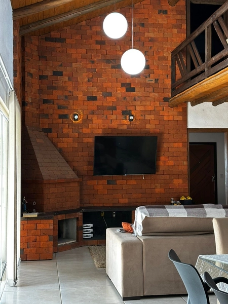CASA EM TERRA DE AREIA: 4ª foto da galeria de imagens do imóvel