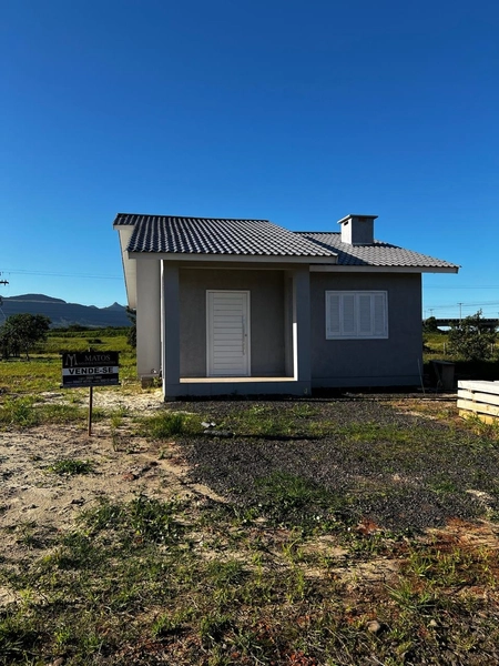 CASA EM TERRA DE AREIA: 1ª foto da galeria de imagens do imóvel